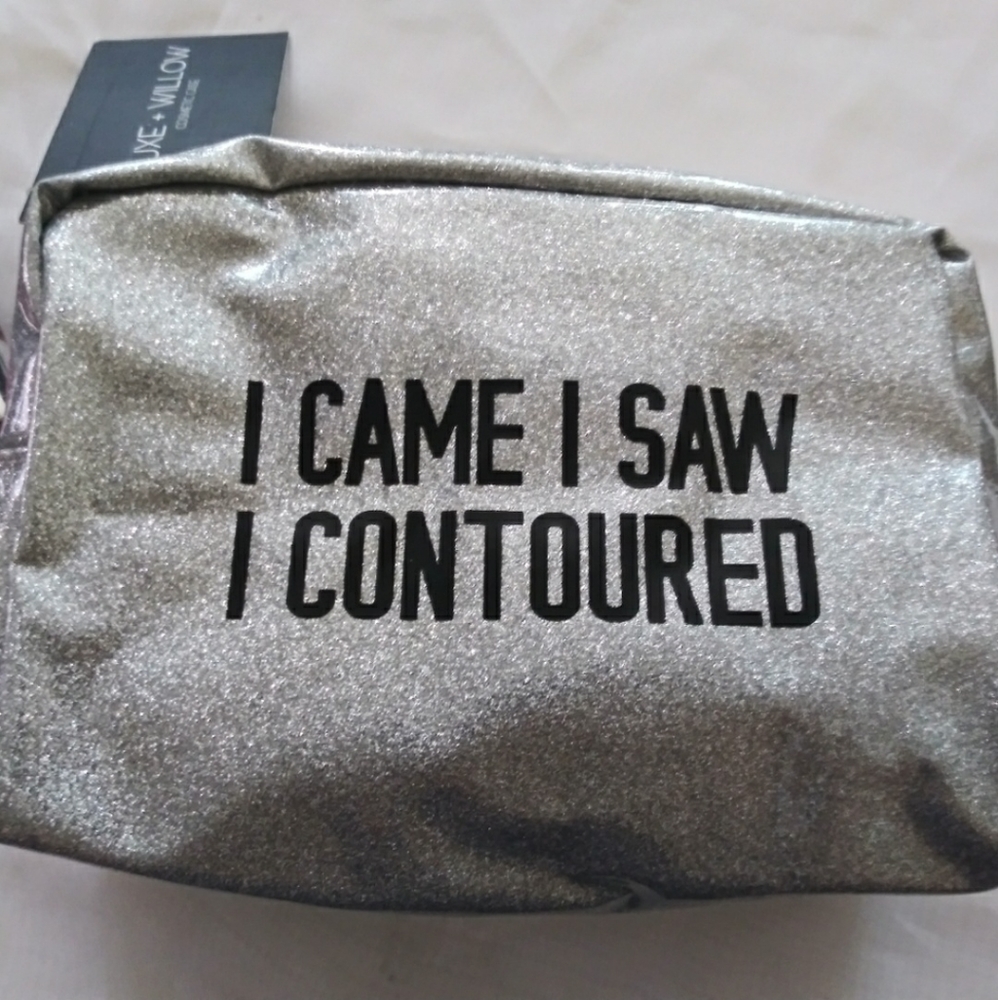 NWT Luxe & Willow glitter makeup bag